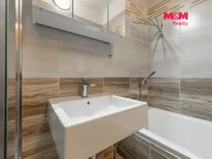 Prodej bytu 4+kk, Malý Újezd - Vavřineč, 102 m2