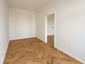 Prodej bytu 3+kk, Praha - Holešovice, Skalecká, 84 m2