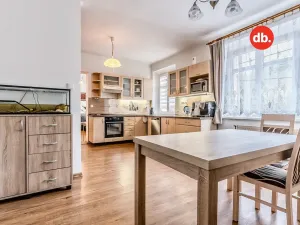 Prodej rodinného domu, Kyselka, 230 m2