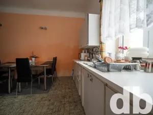Prodej rodinného domu, Mariánské Lázně, 251 m2