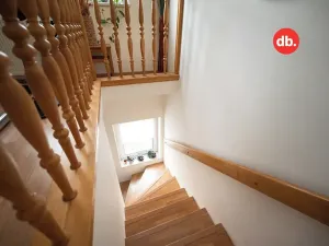 Prodej rodinného domu, Karlovy Vary, Vančurova, 260 m2