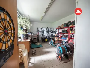 Prodej rodinného domu, Karlovy Vary, Vančurova, 260 m2