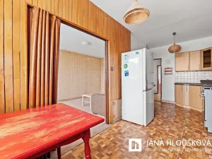 Prodej bytu 3+1, Praha - Chodov, Jažlovická, 73 m2