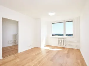 Prodej bytu 3+1, Praha - Strašnice, Pod strání, 68 m2