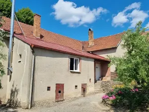 Prodej rodinného domu, Žďárná, 200 m2