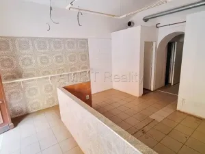 Pronájem obchodního prostoru, Praha, Bořivojova, 49 m2