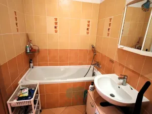 Prodej bytu 1+kk, Praha - Pitkovice, Holubinková, 39 m2