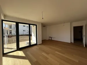 Prodej bytu 2+kk, Praha - Dolní Chabry, Velemínská, 53 m2