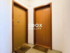 Prodej bytu 1+kk, Praha - Chodov, Majerského, 29 m2