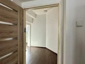 Pronájem bytu 2+kk, Karlovy Vary, Spojovací, 70 m2
