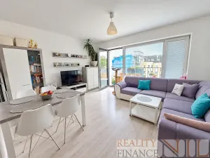 Pronájem bytu 2+kk, Plzeň, Poděbradova, 59 m2