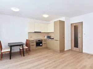 Pronájem bytu 1+kk, Praha - Stodůlky, Toufarova, 45 m2