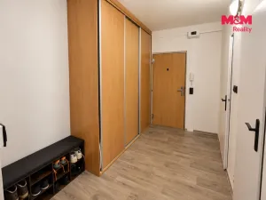Pronájem bytu 2+1, Hradec Králové - Nový Hradec Králové, Brožíkova, 60 m2