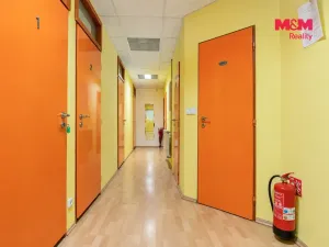 Prodej obchodního prostoru, Otrokovice, Tylova, 750 m2