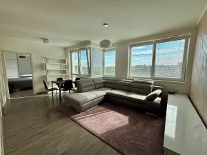 Prodej bytu 2+kk, Praha - Hostavice, U Hostavického potoka, 50 m2