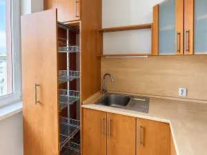 Pronájem bytu 2+1, Chomutov, Čechova, 51 m2