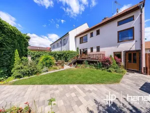 Prodej rodinného domu, Hradčany-Kobeřice, 243 m2