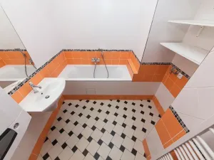 Pronájem bytu 2+1, Praha - Vinohrady, Perunova, 82 m2