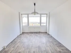 Pronájem bytu 1+1, Praha - Troja, Olštýnská, 37 m2