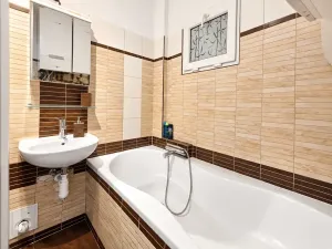 Pronájem bytu 2+1, Praha - Strašnice, Kralická, 53 m2
