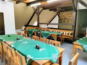 Prodej restaurace, Písek, Hradiště, 497 m2