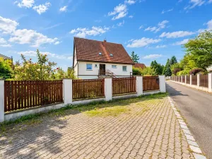 Prodej rodinného domu, Seč, Sídl. 9. května, 294 m2