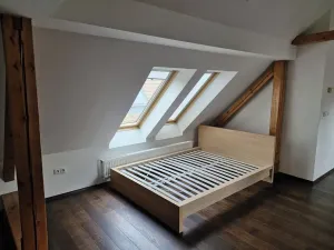 Pronájem bytu 1+kk, Kutná Hora, Radnická, 70 m2