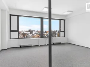 Pronájem kanceláře, Liberec - Liberec II-Nové Město, Chrastavská, 277 m2