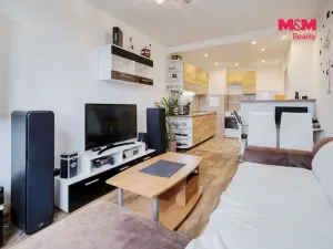Prodej bytu 2+kk, Kralupy nad Vltavou - Lobeček, Krakovská, 40 m2