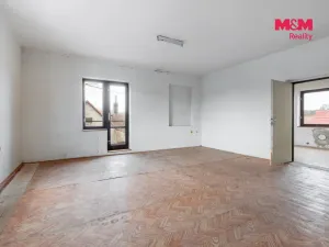 Prodej restaurace, Chrast - Podlažice, 631 m2
