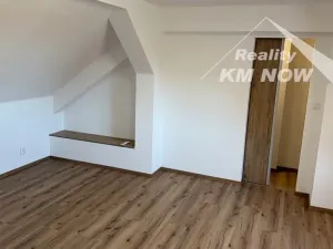 Pronájem bytu 3+kk, Kroměříž, Velké náměstí, 80 m2