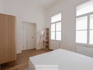 Pronájem bytu 2+kk, Praha - Staré Město, Anenská, 54 m2