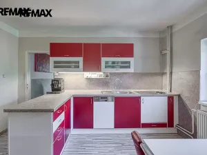 Prodej rodinného domu, Hrob, 158 m2