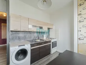 Prodej bytu 3+1, Ostrava, Výškovická, 70 m2