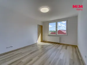 Pronájem bytu 1+1, Sušice, V Drahelinkách, 37 m2