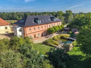 Prodej zemědělské usedlosti, Hobšovice, 825 m2