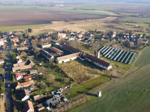 Prodej komerční, Čachovice - Struhy, 350 m2