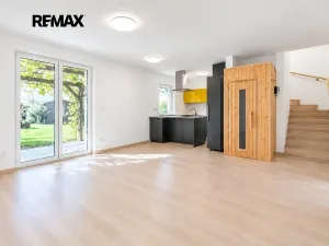 Prodej rodinného domu, Popovičky, Petrovy Vrchy, 108 m2