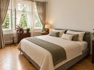 Prodej vily, Zliv, Klostermannova, 800 m2