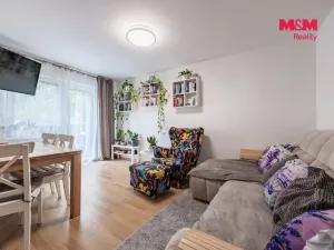 Prodej bytu 4+1, Milovice - Mladá, Spojovací, 70 m2