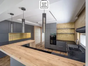 Prodej bytu 4+kk, Karlovy Vary, Šumavská, 171 m2