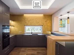 Prodej bytu 3+kk, Karlovy Vary, Šumavská, 171 m2