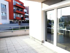 Pronájem bytu 1+kk, Praha - Letňany, Hlučkova, 38 m2