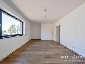 Prodej bytu 2+kk, Veselí nad Lužnicí, Budějovická, 62 m2