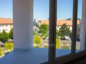Prodej bytu 2+kk, Veselí nad Moravou, náměstí Míru, 35 m2
