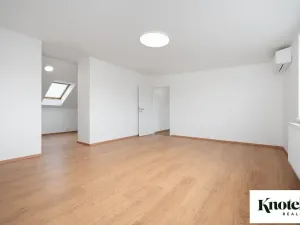 Pronájem kanceláře, Brno, Štefánikova, 400 m2