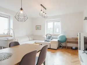 Prodej bytu 2+1, Litomyšl, Jiráskovo nám., 56 m2
