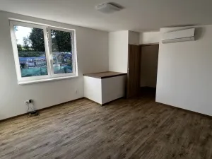 Pronájem rodinného domu, Nová Ves nad Popelkou, 78 m2