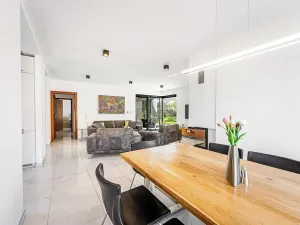 Prodej rodinného domu, Kamenice, 181 m2
