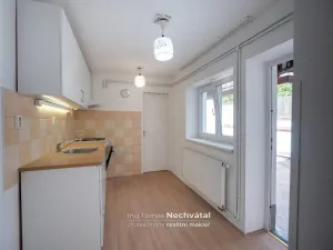 Pronájem rodinného domu, Holubice, 58 m2